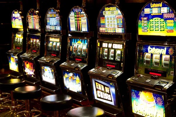 imperialtoto login mobile app interface showing slot tournaments and live dealer games
